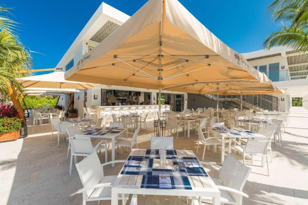 Seven Stars Resort & Spa Grace Bay Esterno foto