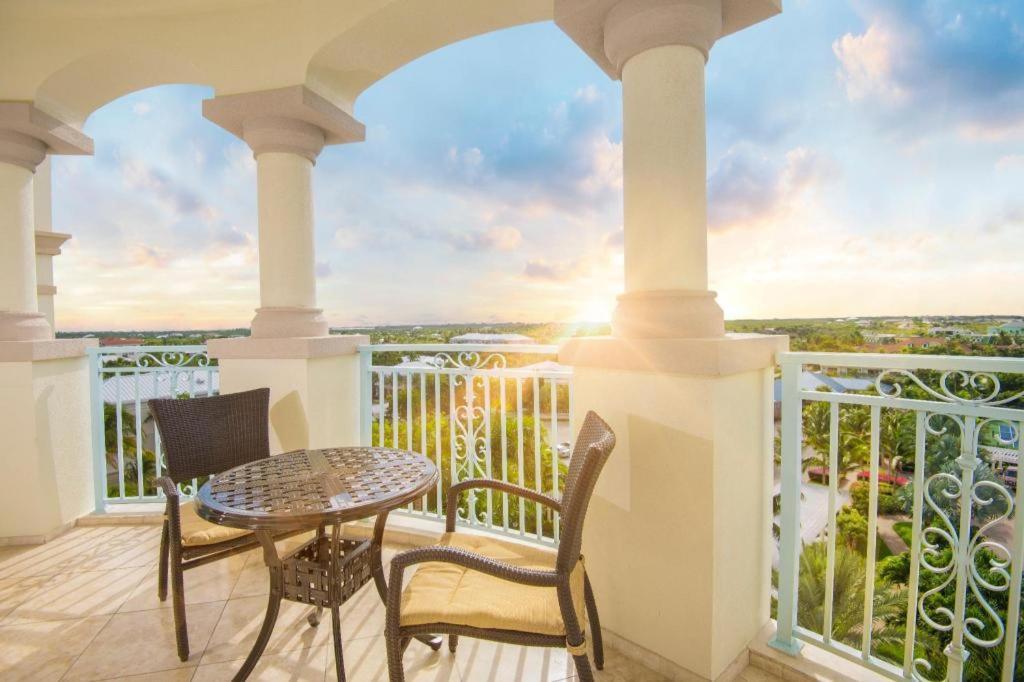 Seven Stars Resort & Spa Grace Bay Esterno foto
