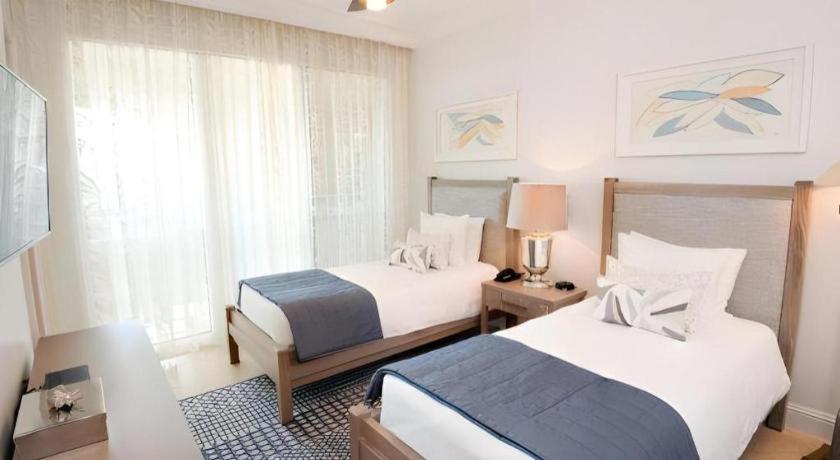 Seven Stars Resort & Spa Grace Bay Esterno foto